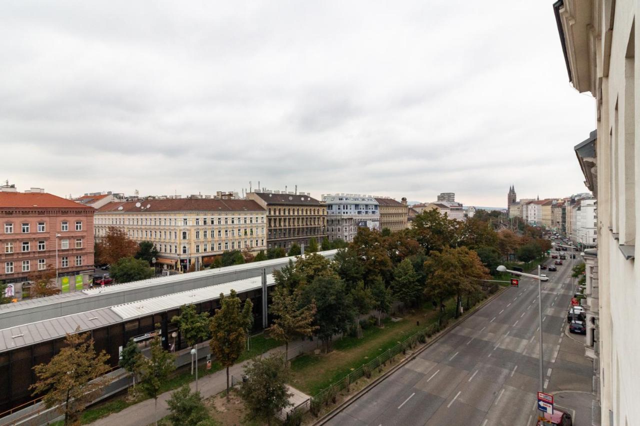 Central Apartment Вена Экстерьер фото