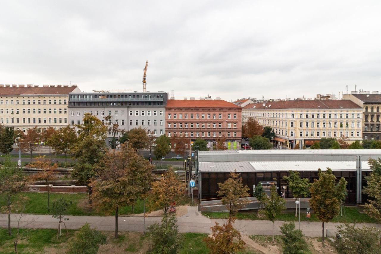 Central Apartment Вена Экстерьер фото
